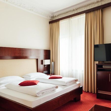 Hotel De France Wiesbaden City מראה חיצוני תמונה