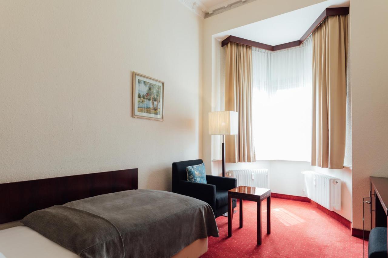 Hotel De France Wiesbaden City מראה חיצוני תמונה